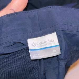 BRAND NEW COLUMBIA SCRUB PANTS woman’s size 12 still has tag on it never worn!